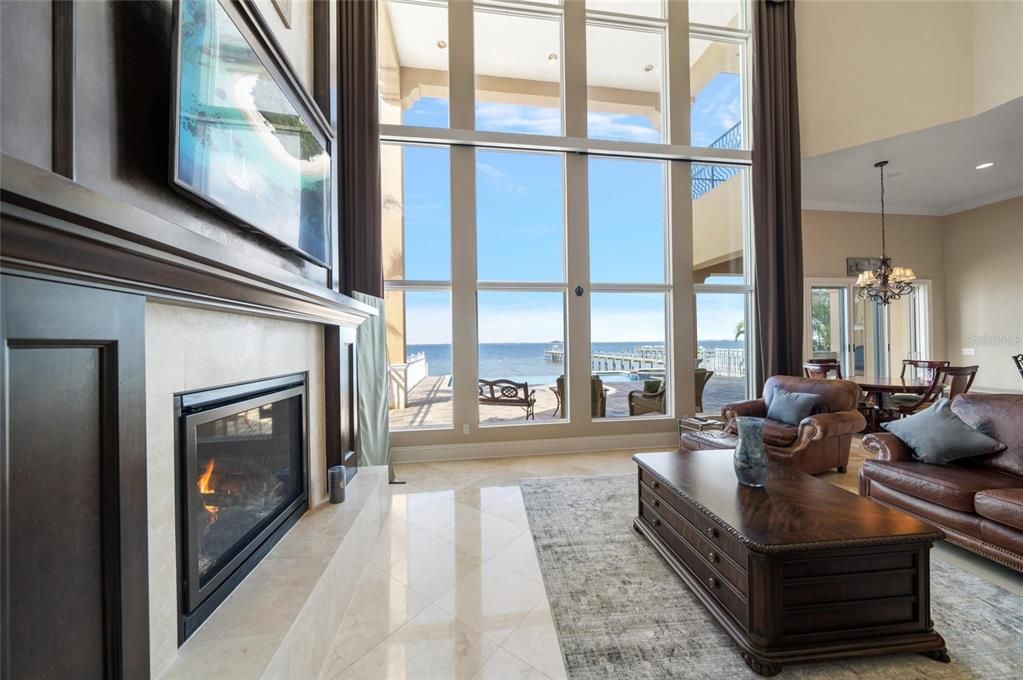 For Sale: $2,599,000 (4 beds, 5 baths, 5856 Square Feet)