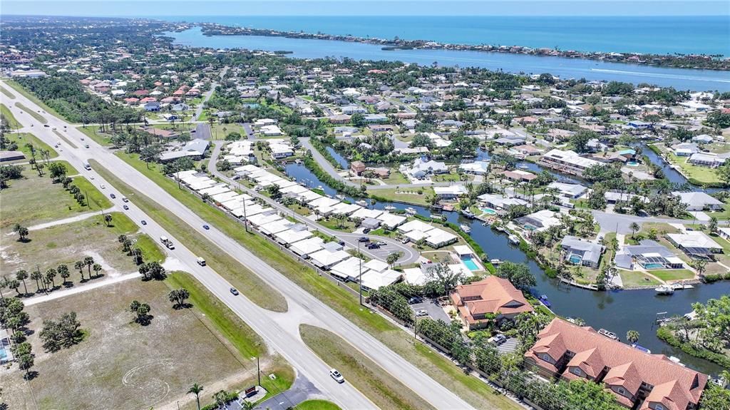 En Venta: $550,000 (2 camas, 2 baños, 1404 Pies cuadrados)