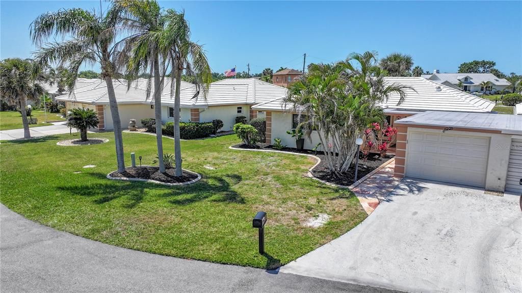 En Venta: $550,000 (2 camas, 2 baños, 1404 Pies cuadrados)