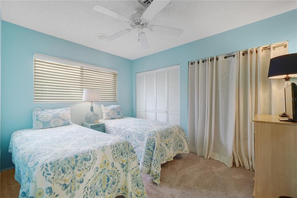 En Venta: $550,000 (2 camas, 2 baños, 1404 Pies cuadrados)