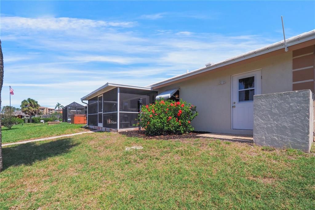 En Venta: $550,000 (2 camas, 2 baños, 1404 Pies cuadrados)