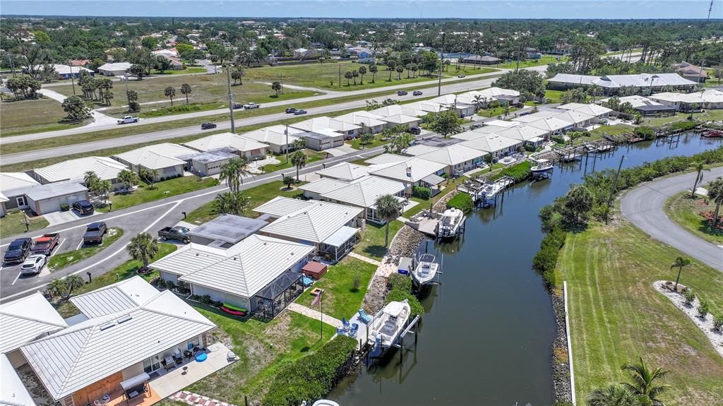 En Venta: $550,000 (2 camas, 2 baños, 1404 Pies cuadrados)