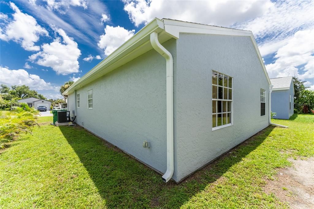 En Venta: $200,000 (3 camas, 2 baños, 1044 Pies cuadrados)