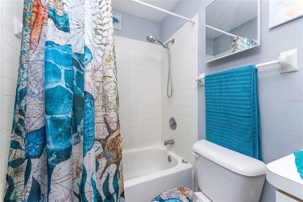 En Venta: $200,000 (3 camas, 2 baños, 1044 Pies cuadrados)