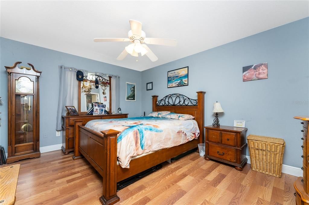 En Venta: $200,000 (3 camas, 2 baños, 1044 Pies cuadrados)