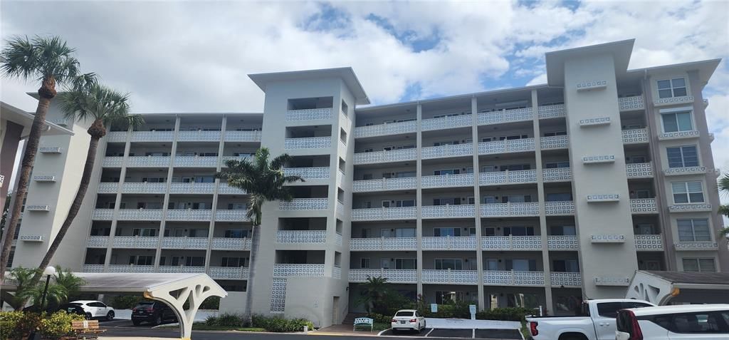 Recently Sold: $80,000 (1 beds, 1 baths, 513 Square Feet)