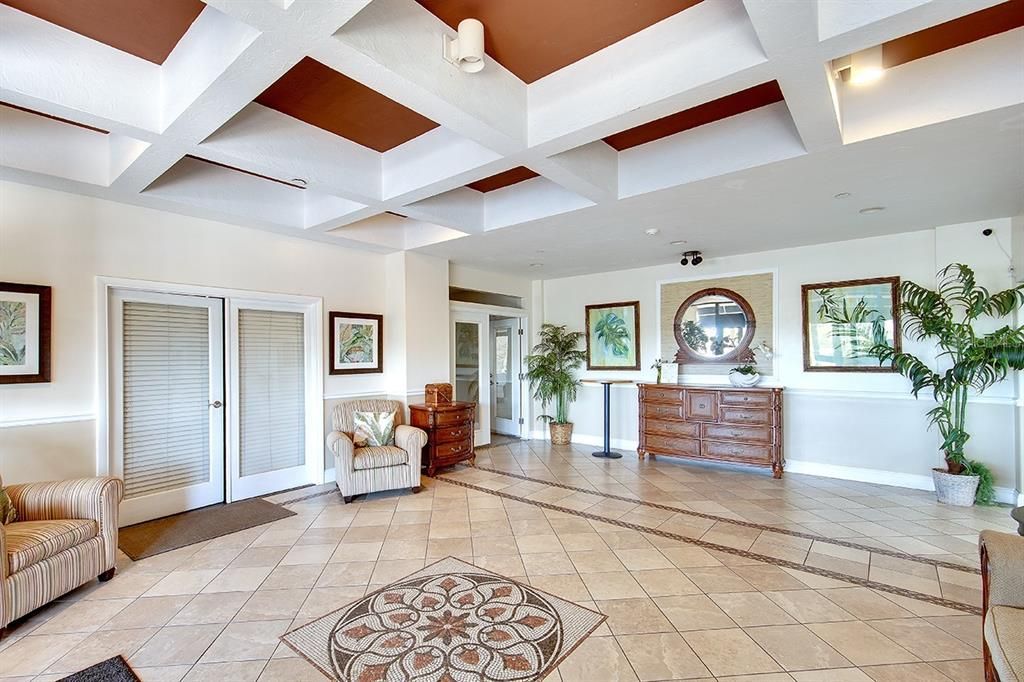 待售: $249,900 (2 贝兹, 2 浴室, 1272 平方英尺)