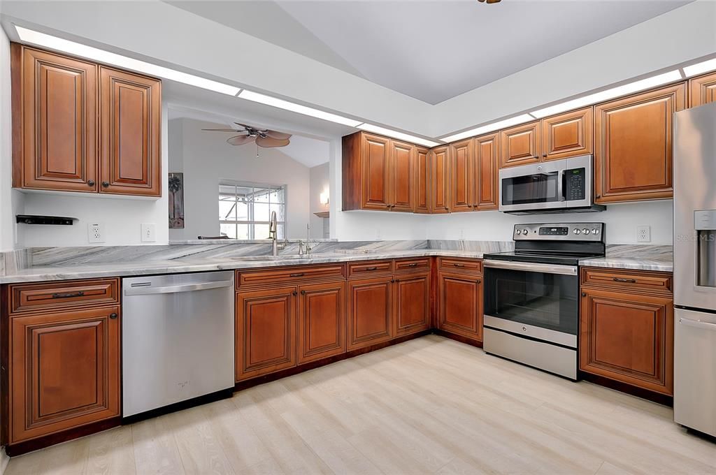 Active With Contract: $749,000 (2 beds, 2 baths, 1942 Square Feet)