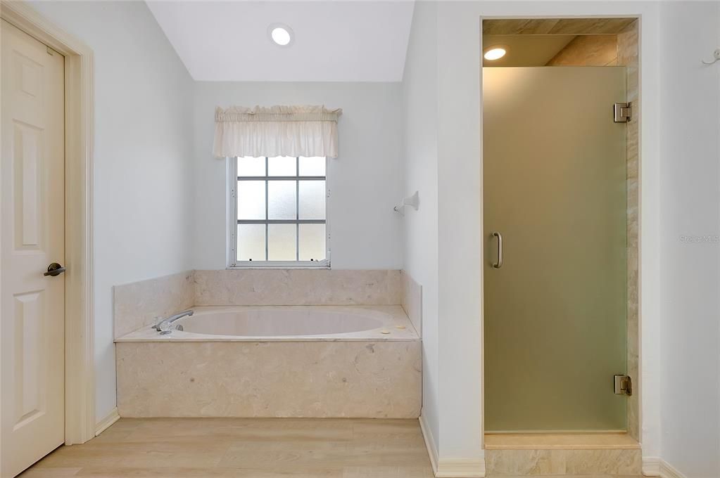 Active With Contract: $749,000 (2 beds, 2 baths, 1942 Square Feet)