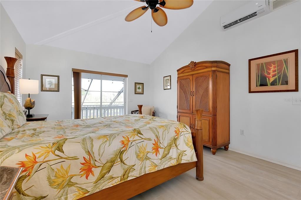 Active With Contract: $749,000 (2 beds, 2 baths, 1942 Square Feet)