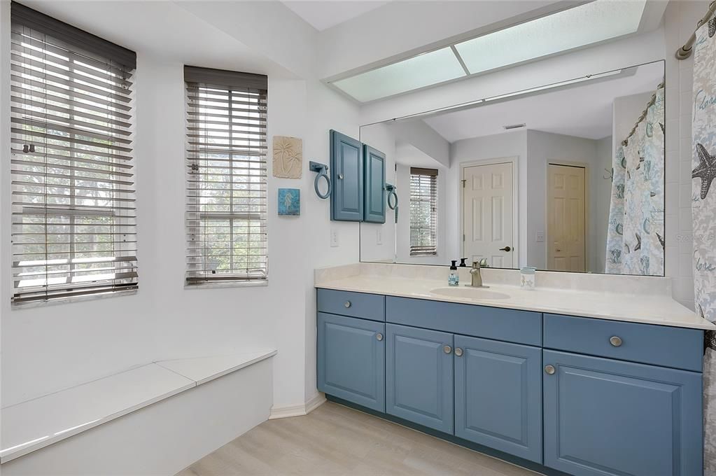 Active With Contract: $749,000 (2 beds, 2 baths, 1942 Square Feet)