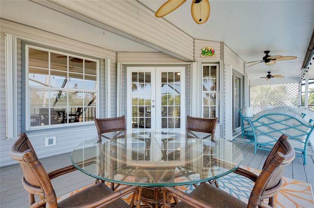 Active With Contract: $749,000 (2 beds, 2 baths, 1942 Square Feet)