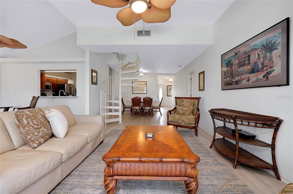 Active With Contract: $749,000 (2 beds, 2 baths, 1942 Square Feet)