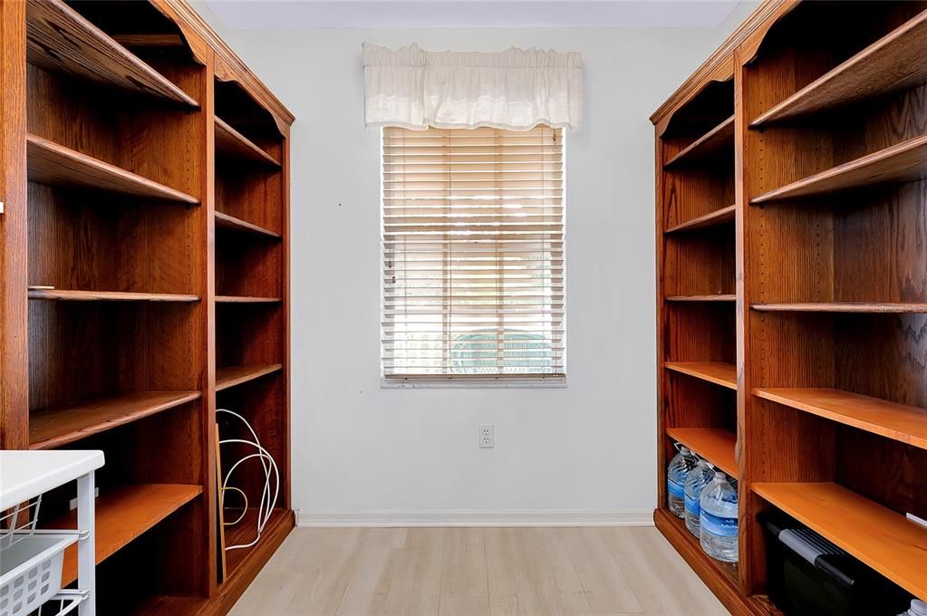 Active With Contract: $749,000 (2 beds, 2 baths, 1942 Square Feet)