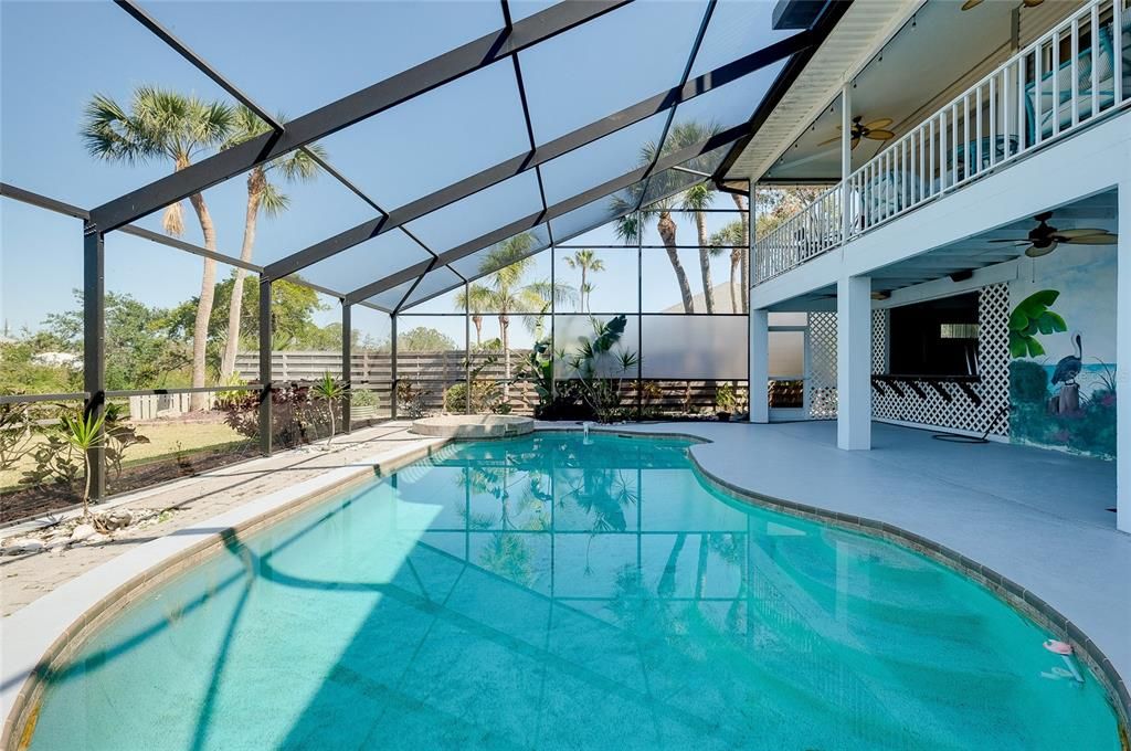 Active With Contract: $749,000 (2 beds, 2 baths, 1942 Square Feet)