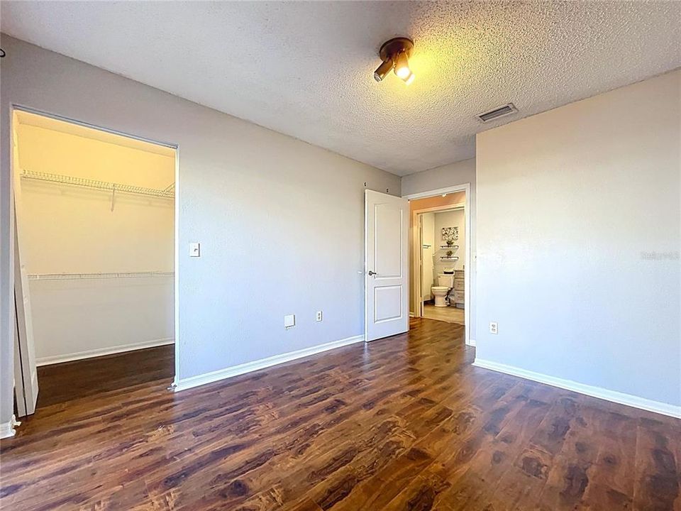 For Sale: $509,000 (3 beds, 2 baths, 1410 Square Feet)