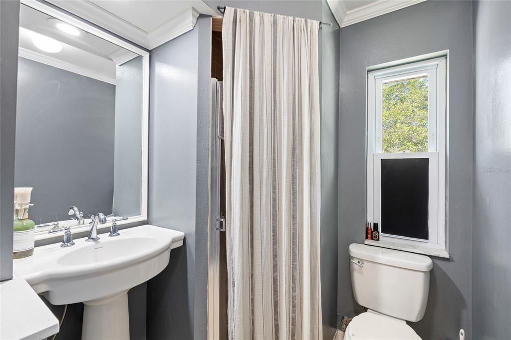 Под контрактом: $360,000 (3 спален, 3 ванн, 1832 Квадратных фут)