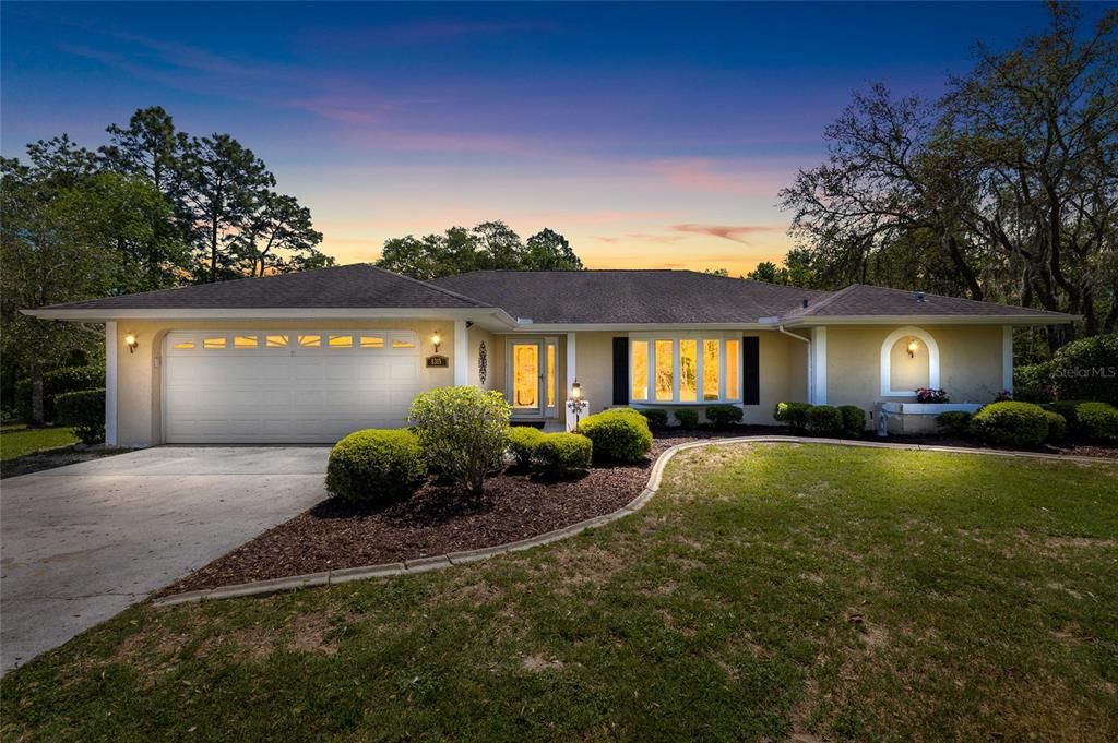 Под контрактом: $360,000 (3 спален, 3 ванн, 1832 Квадратных фут)