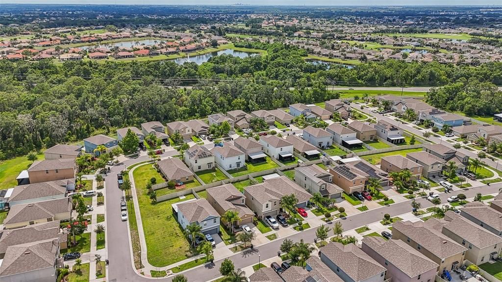 На продажу: $344,900 (4 спален, 2 ванн, 1926 Квадратных фут)