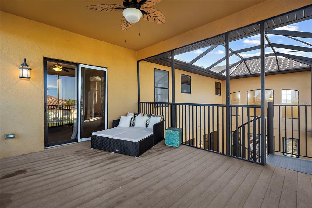 合同活跃: $799,000 (3 贝兹, 2 浴室, 2707 平方英尺)