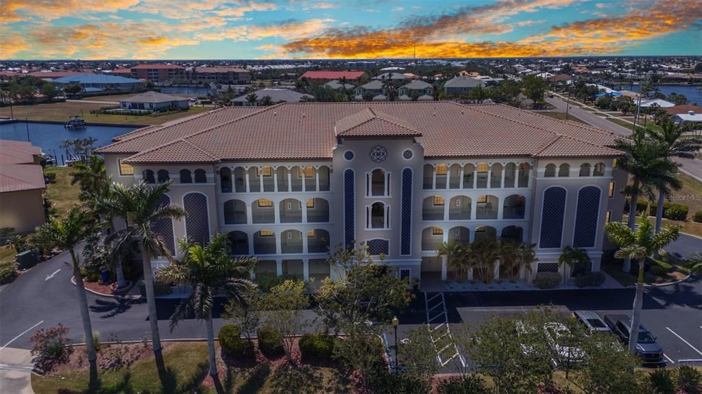 最近售出: $317,900 (3 贝兹, 2 浴室, 1838 平方英尺)