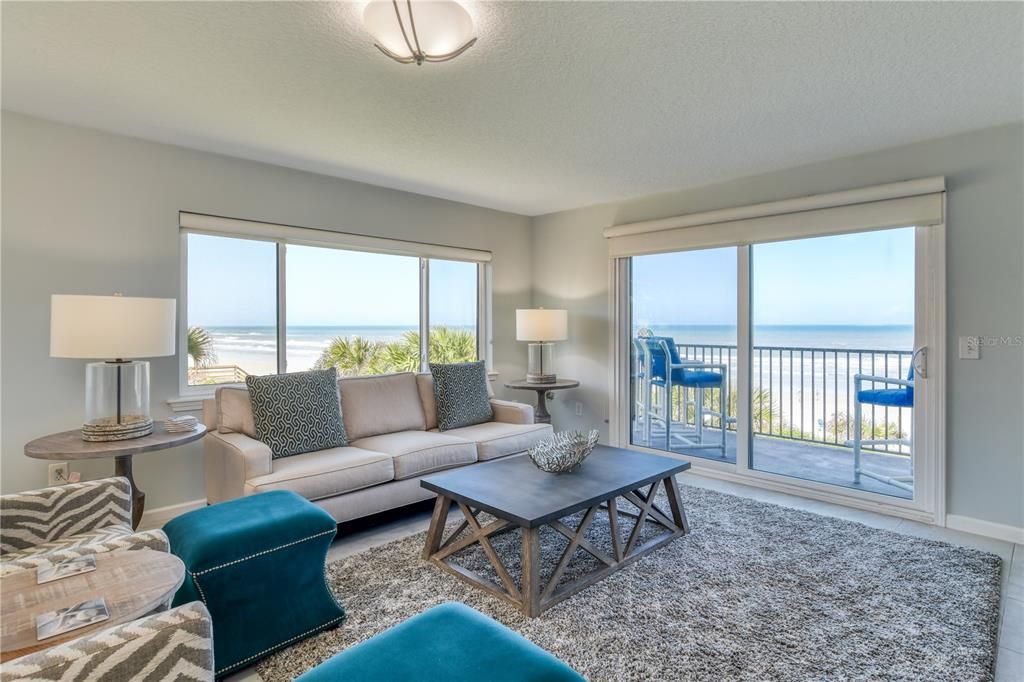 For Sale: $749,900 (2 beds, 2 baths, 1064 Square Feet)