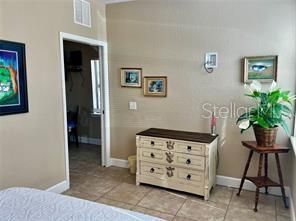 For Rent: $1,775 (1 beds, 1 baths, 558 Square Feet)