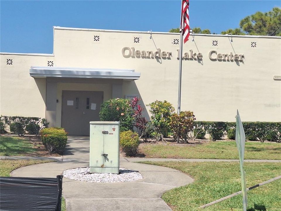 For Sale: $129,900 (2 beds, 2 baths, 1135 Square Feet)