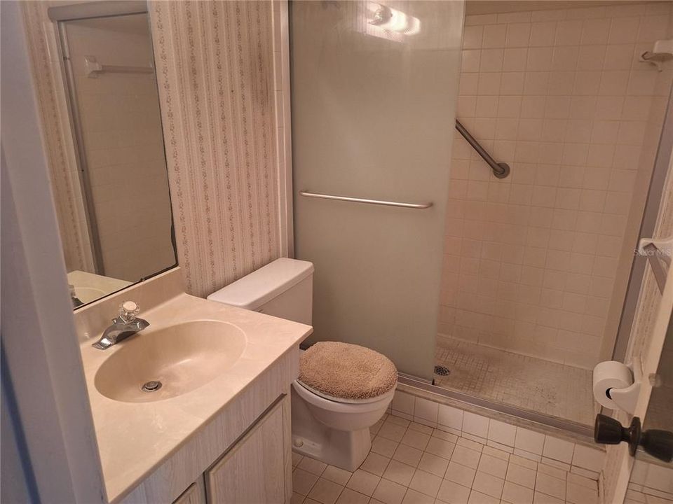 For Sale: $129,900 (2 beds, 2 baths, 1135 Square Feet)