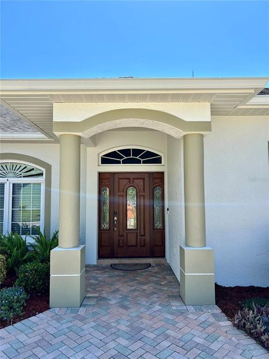 For Sale: $439,500 (3 beds, 2 baths, 1891 Square Feet)