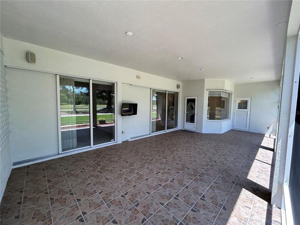 For Sale: $439,500 (3 beds, 2 baths, 1891 Square Feet)