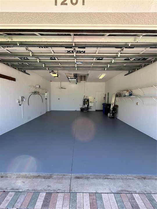 For Sale: $439,500 (3 beds, 2 baths, 1891 Square Feet)