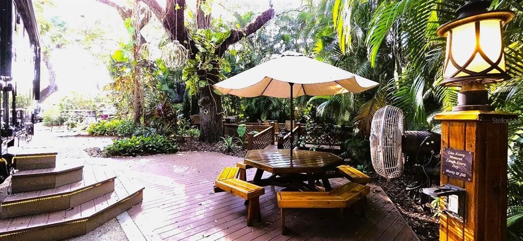 For Sale: $289,000 (0.09 acres)