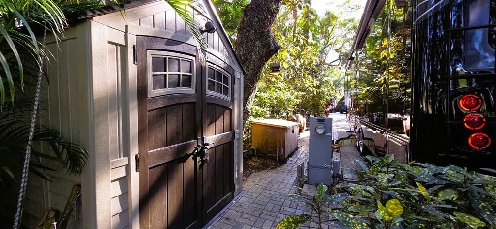 For Sale: $289,000 (0.09 acres)