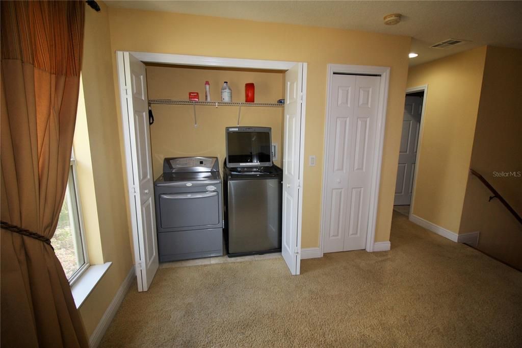 For Rent: $2,695 (3 beds, 2 baths, 1855 Square Feet)