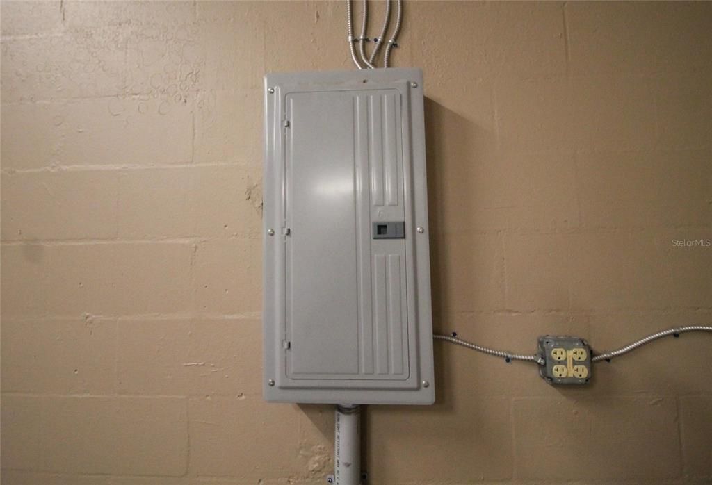 На продажу: $70,800 (0 спален, 0 ванн, 132 Квадратных фут)