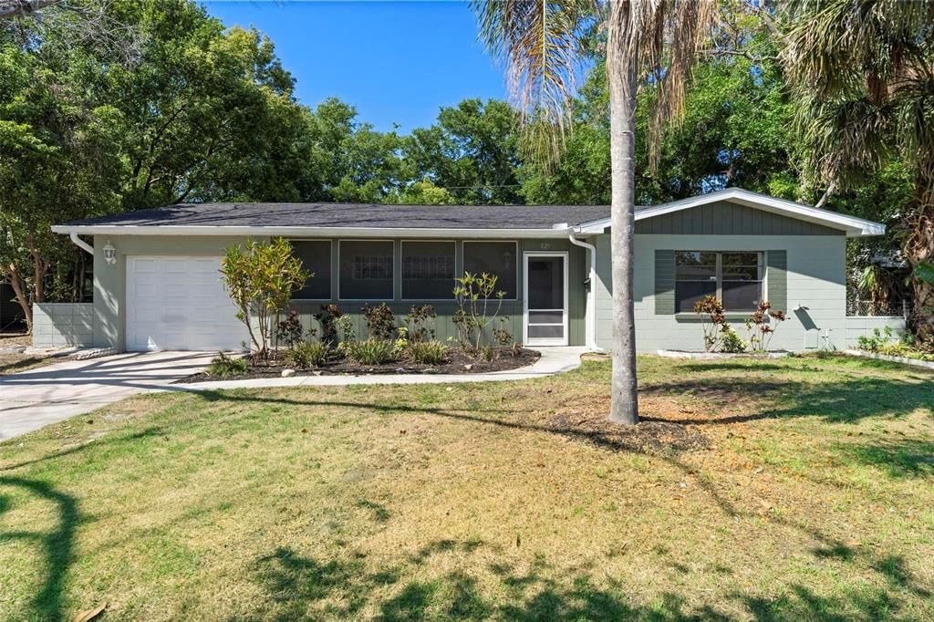 Vendido Recientemente: $290,000 (2 camas, 2 baños, 1228 Pies cuadrados)