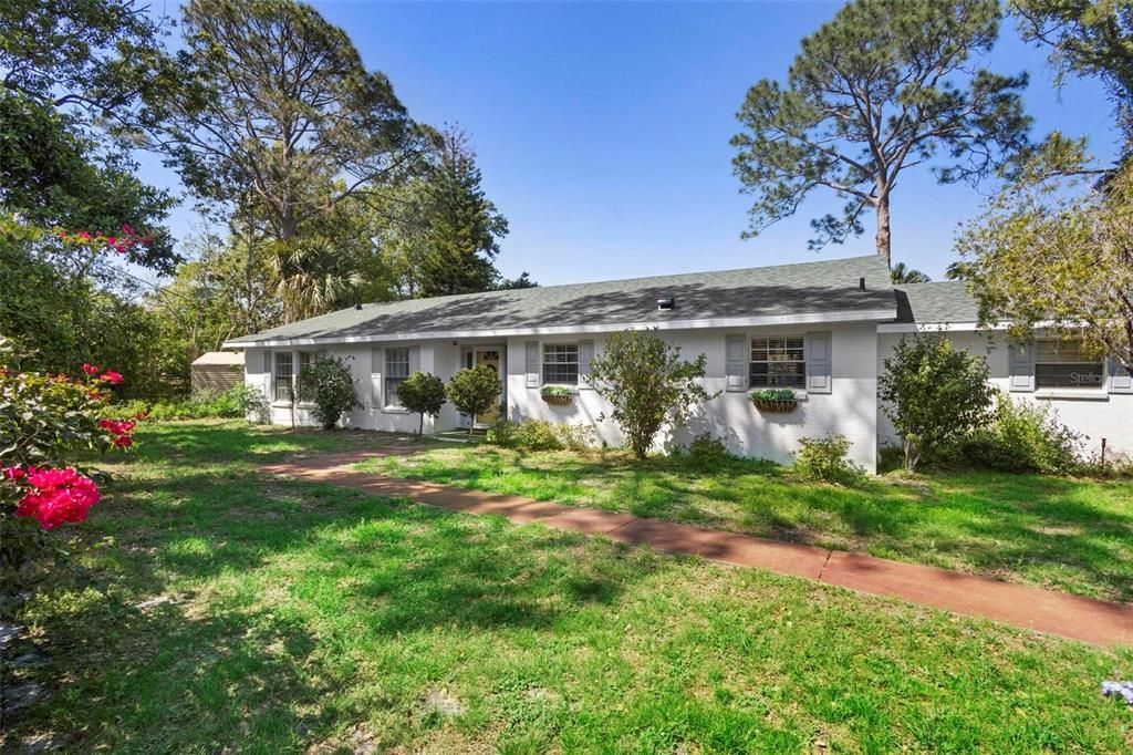 Welcome to 228 Deleon Road!