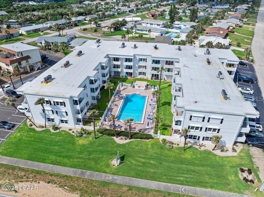 Vendido Recientemente: $295,000 (2 camas, 2 baños, 1169 Pies cuadrados)