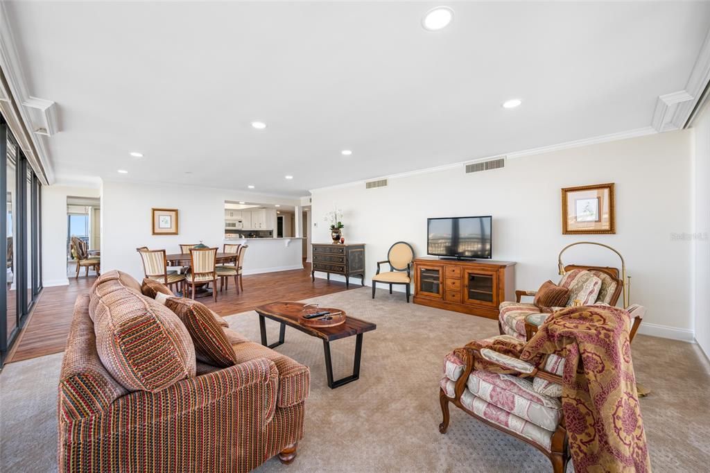 En Venta: $1,295,000 (2 camas, 2 baños, 1510 Pies cuadrados)