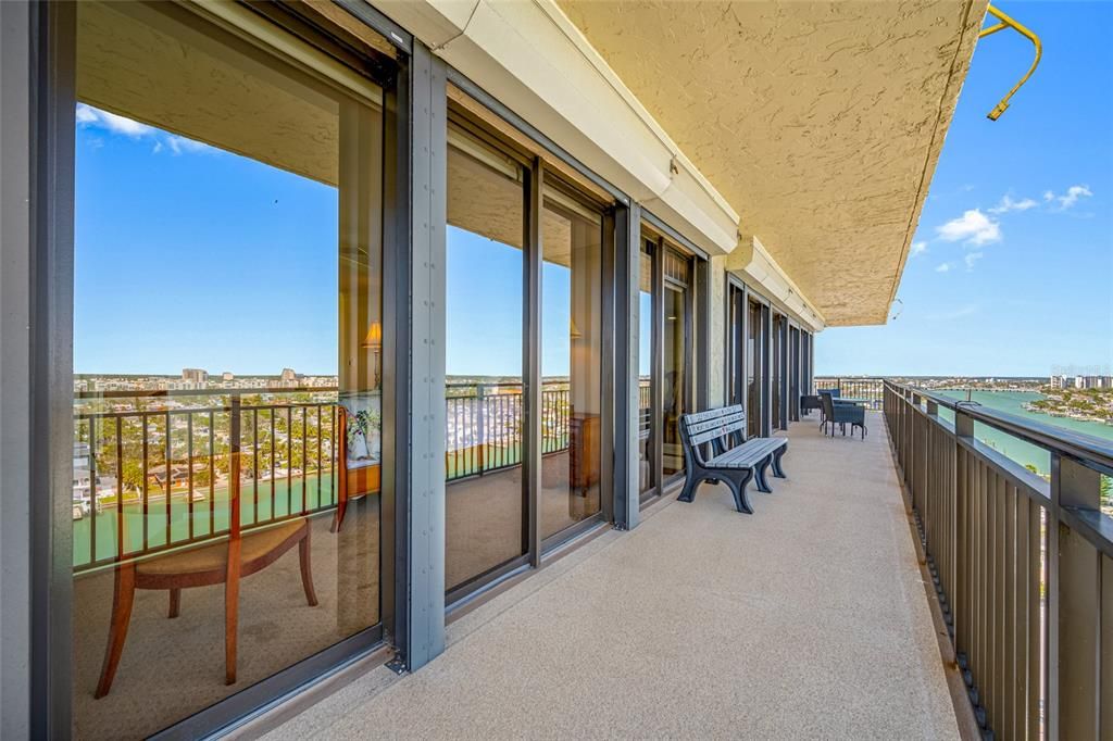 En Venta: $1,295,000 (2 camas, 2 baños, 1510 Pies cuadrados)