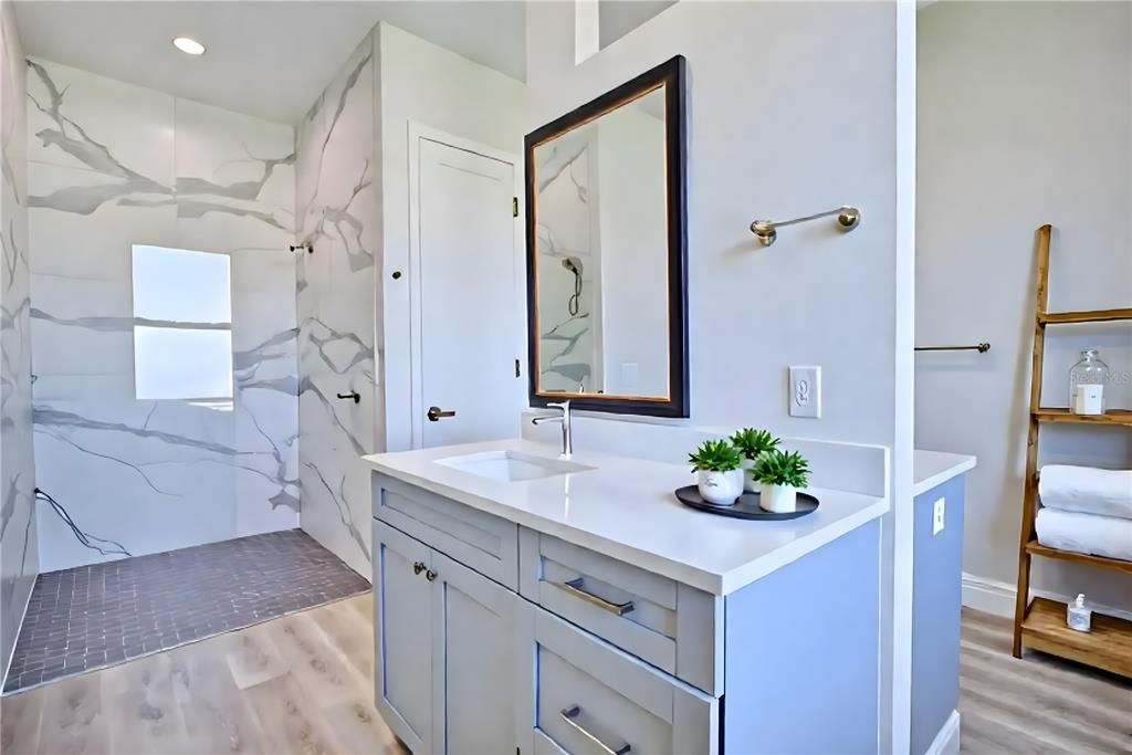 待售: $438,000 (3 贝兹, 2 浴室, 2221 平方英尺)