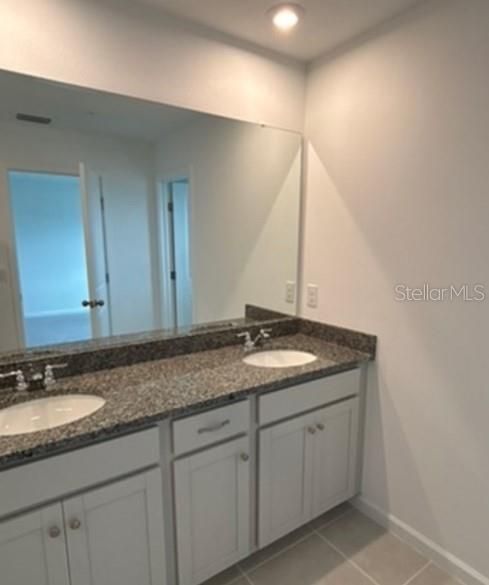 For Sale: $336,990 (4 beds, 2 baths, 1678 Square Feet)