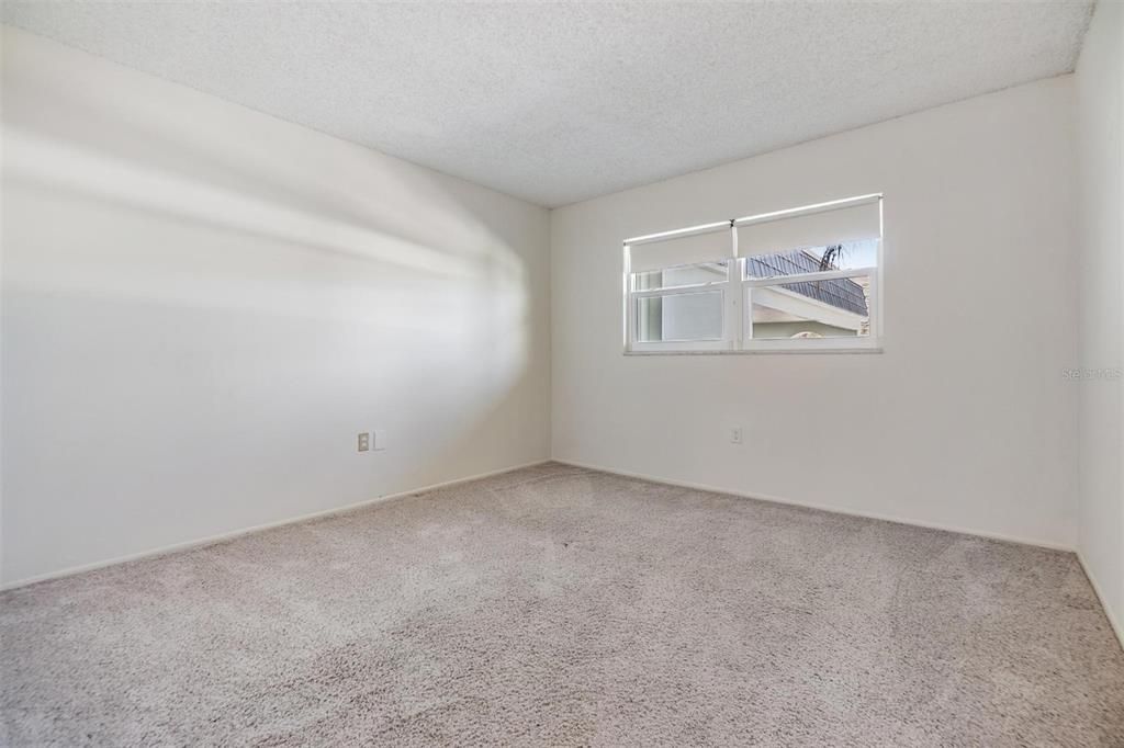 En Venta: $269,900 (2 camas, 2 baños, 975 Pies cuadrados)