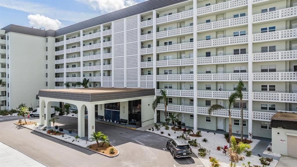 En Venta: $269,900 (2 camas, 2 baños, 975 Pies cuadrados)