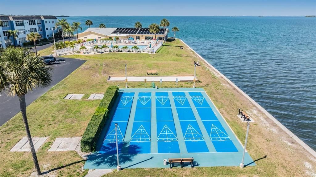 En Venta: $269,900 (2 camas, 2 baños, 975 Pies cuadrados)