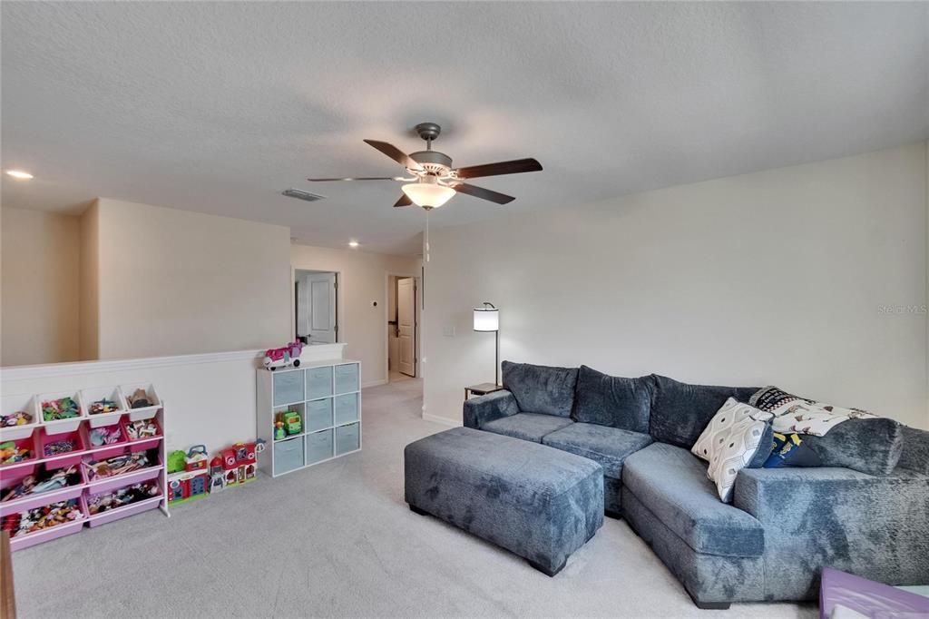 For Sale: $449,900 (4 beds, 2 baths, 2635 Square Feet)