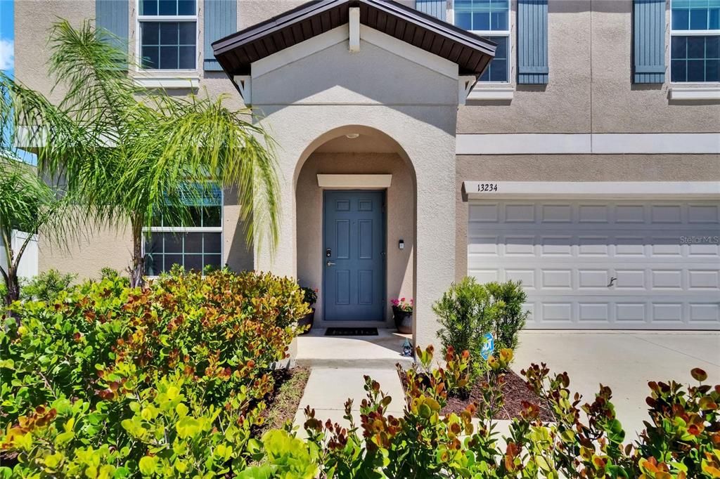 For Sale: $449,900 (4 beds, 2 baths, 2635 Square Feet)