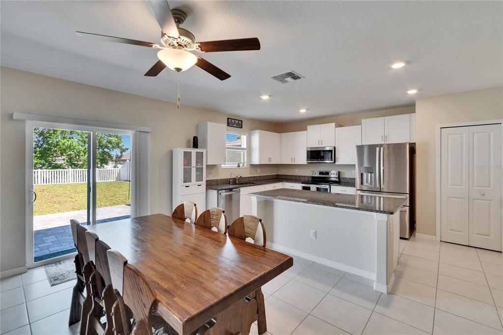 For Sale: $449,900 (4 beds, 2 baths, 2635 Square Feet)