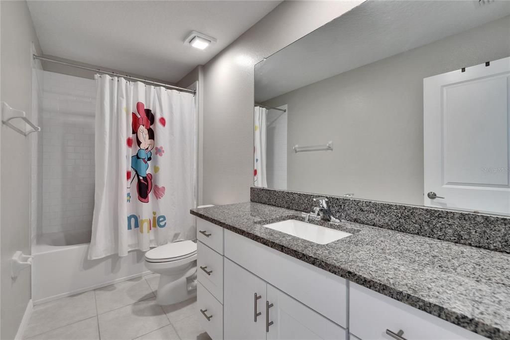 For Sale: $449,900 (4 beds, 2 baths, 2635 Square Feet)